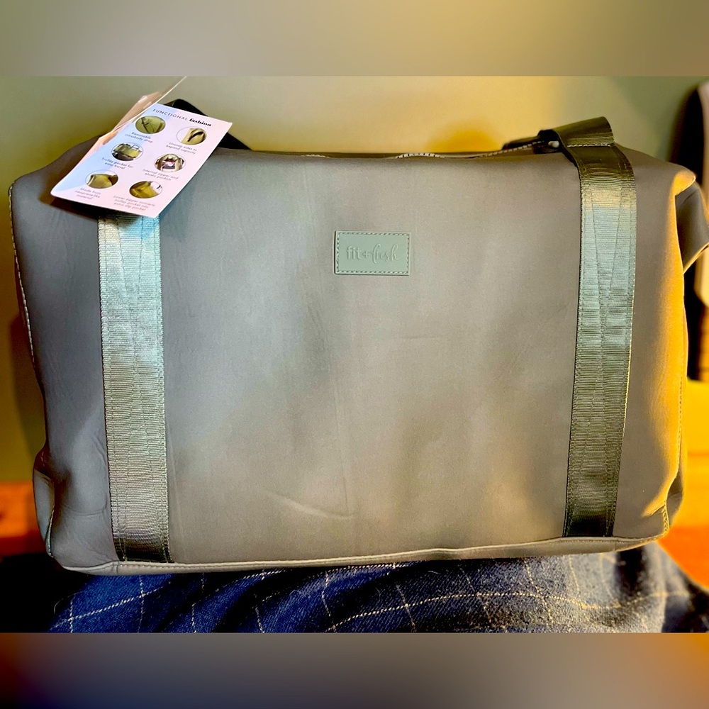 🍉Fit and Fresh Duffel Bag NWT